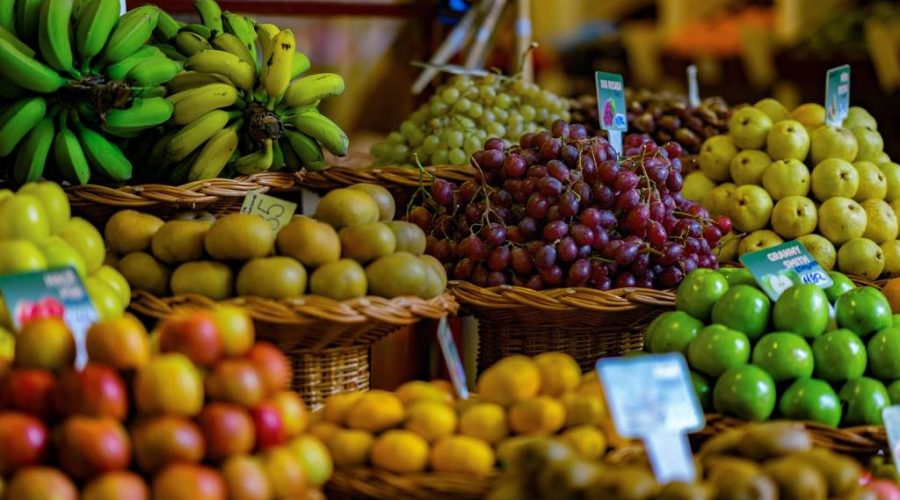 Pourquoi choisir un panier 10 fruits locaux à lyon pour soutenir les producteurs